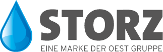 Logo mit blauem Wassertropfen und dem Text "STORZ, eine Marke der Oest Gruppe" in Grau.